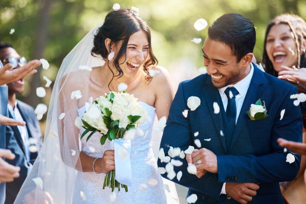 Can Invisalign Help You Achieve A Straighter Smile Before Your Wedding? - MyOrthodontist - Invisalign Invisalign