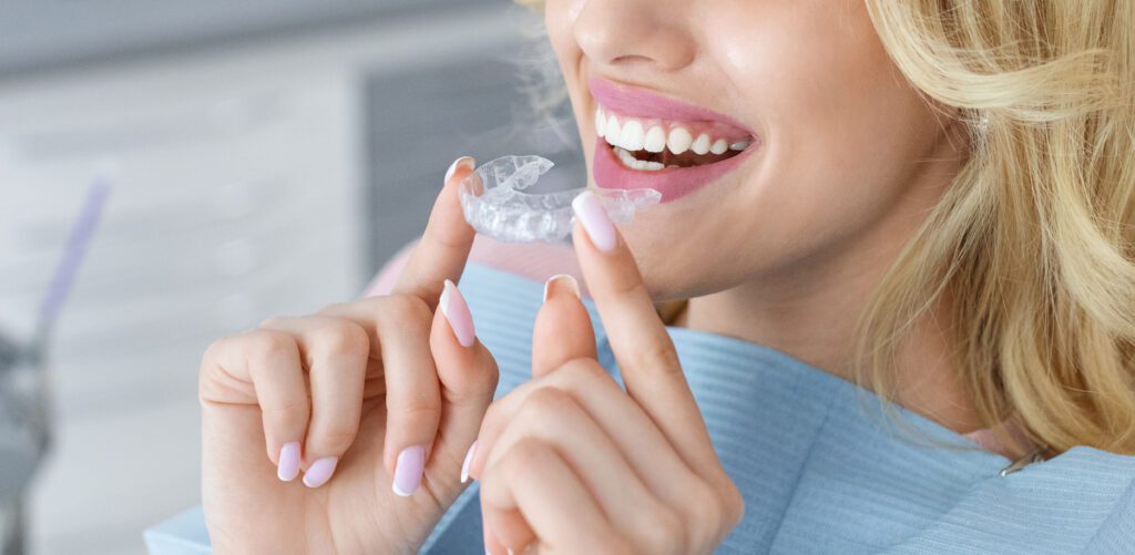 What Can Be Done About Invisalign Tracking Issues? - MyOrthodontist - Invisalign tracking issues